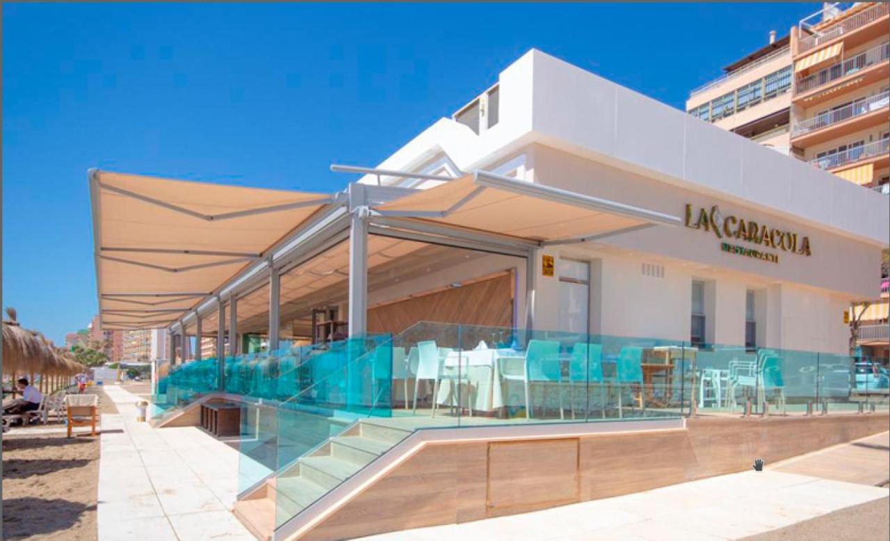 Huoneisto Beachfront Luxury: Sea View Fuengirola